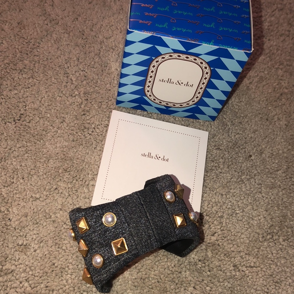 Stella & Dot Crush it bow Cuff Bracelet Gray gold‎ Studded New